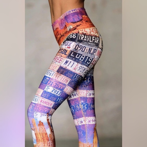 Niyama Sol Zzyzx barefoot legging sz. S - Picture 5 of 8